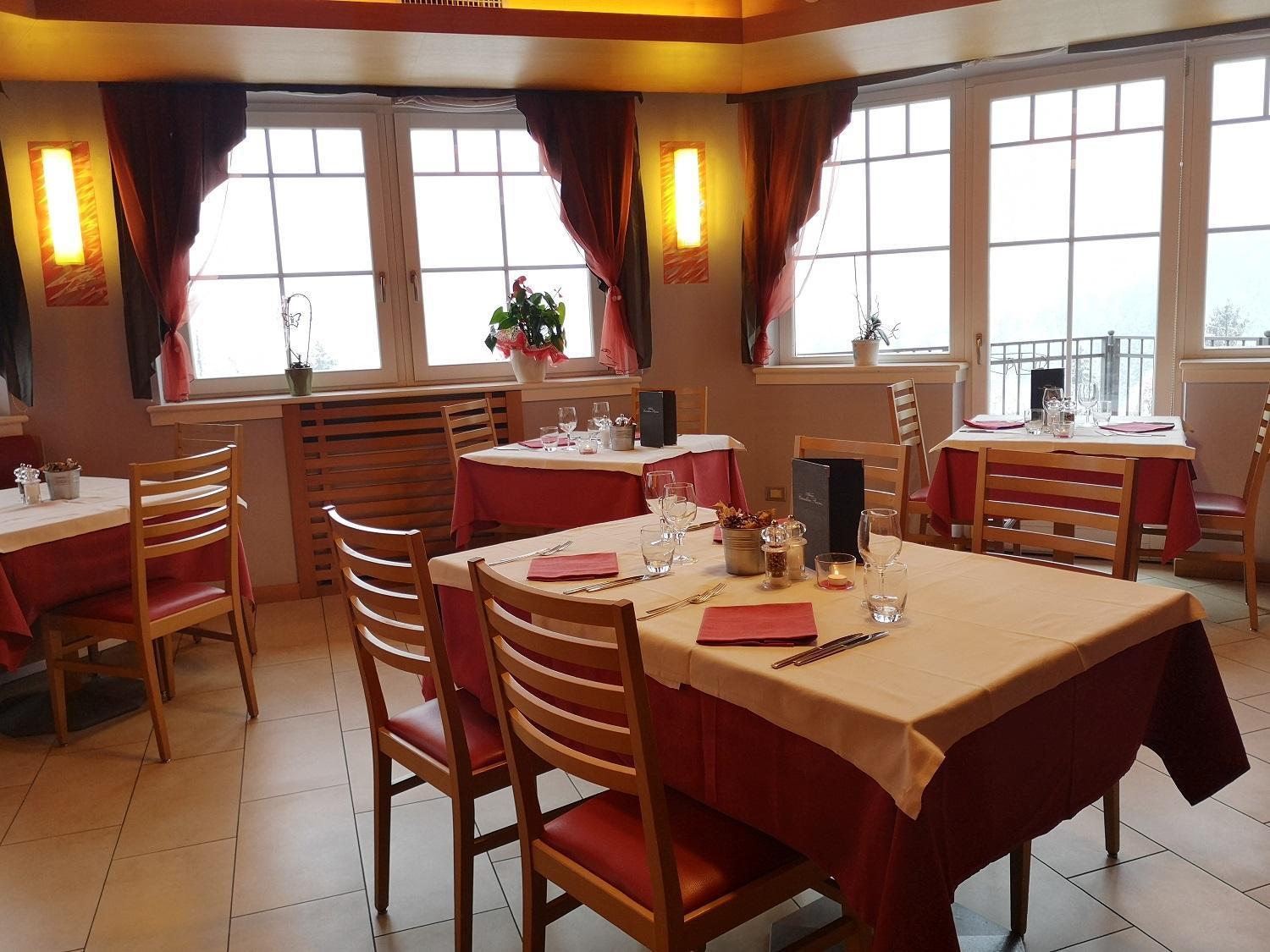Albergo Cavallino Bianco Rumo Zewnętrze zdjęcie